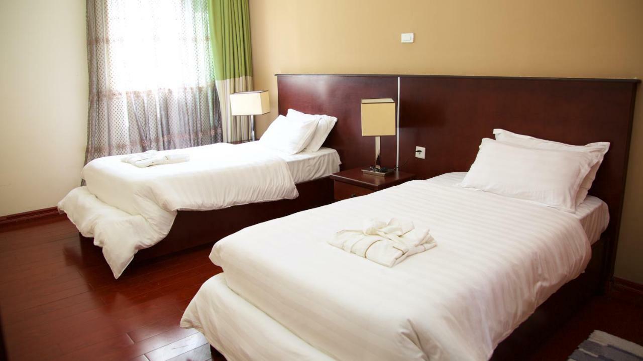 Yinm Furnished Apartment Adís Abeba Exterior foto