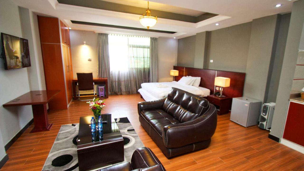 Yinm Furnished Apartment Adís Abeba Exterior foto